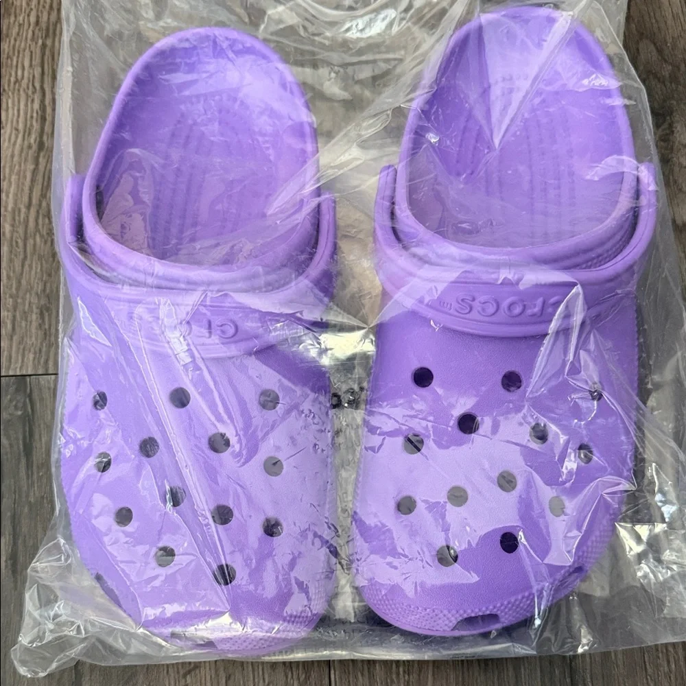Galaxy Purple croc NWT m9/w11 - Picture 1 of 1